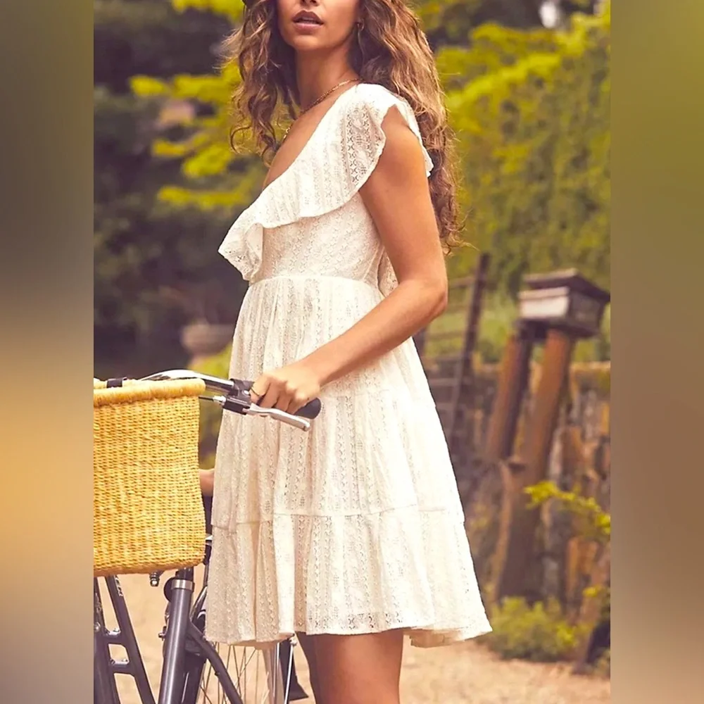 NWOT Free People Undone Lace Mini Dress Size XS - Picture 9 of 14